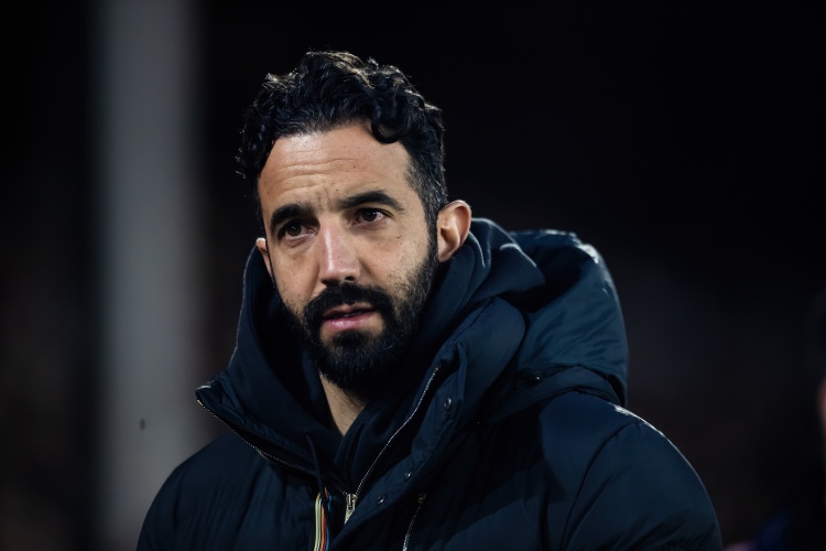 皇冠体育官方入口-英媒：曼联将在瑞典斯德哥尔摩与利兹联踢季前赛