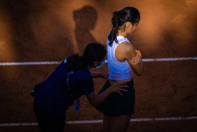 皇冠体育官方入口-美网冠军焦点战失望收场 拉杜卡努要步安德后尘？